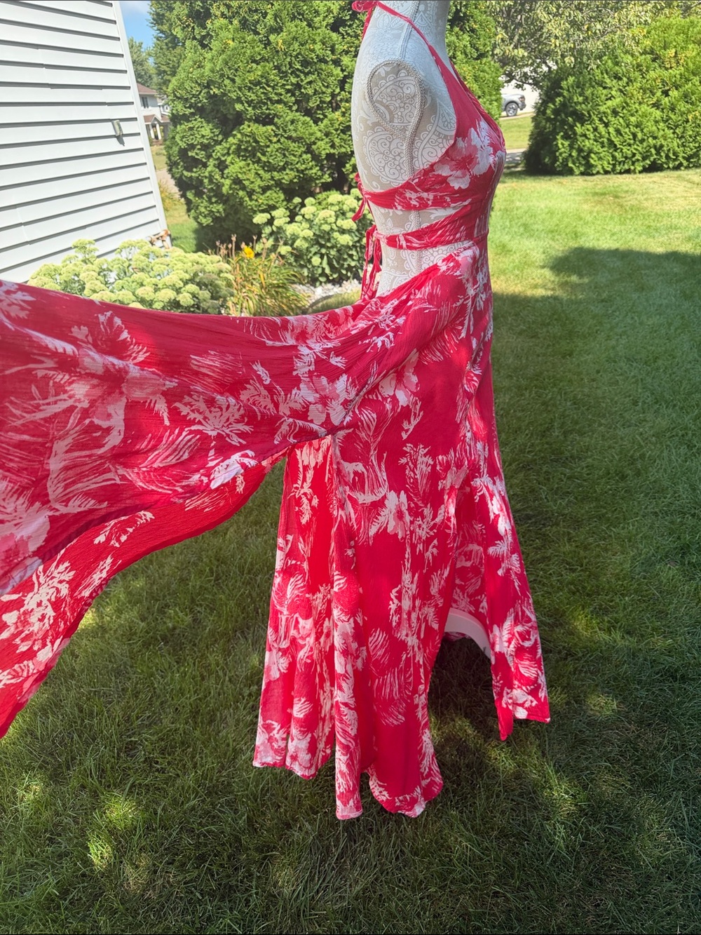 Free People Pink/Red + White Floral Halter Maxi Dress sz M
